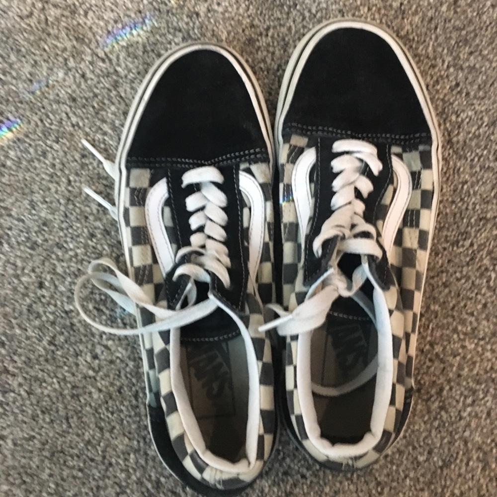 women’s old skool checkered vans
